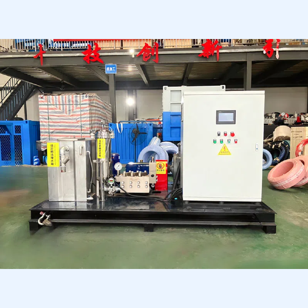 導(dǎo)電桿母線筒體自動清洗機